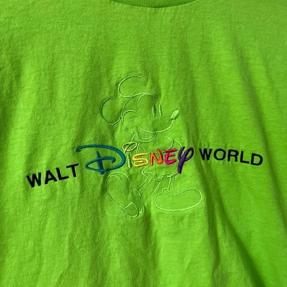 Vintage Walt  Disney World Mickey Mouse T-Shirt | Medium - Picture 3 of 6